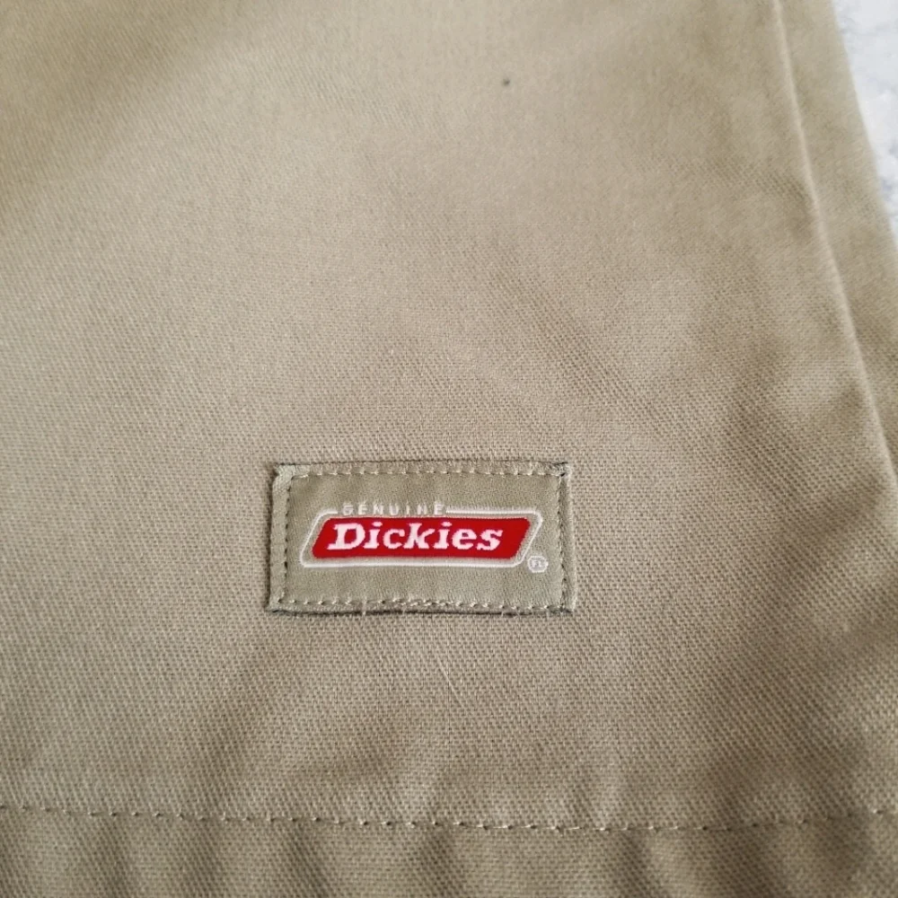 Dickies 30 Khaki chino shorts‎ 13